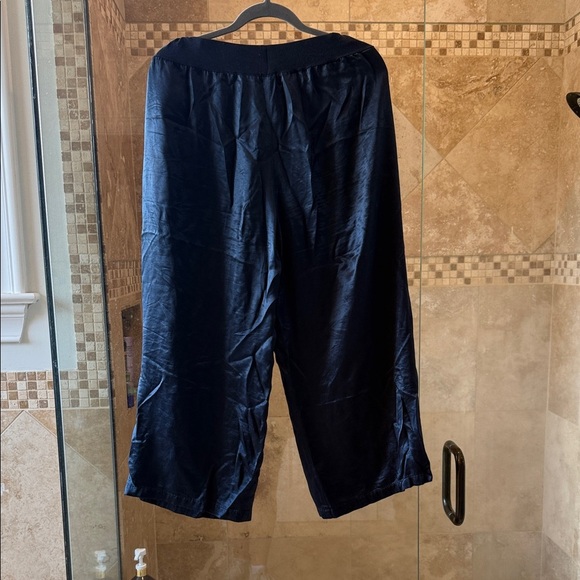 PJ Harlow Lounge Pants - Picture 4 of 4